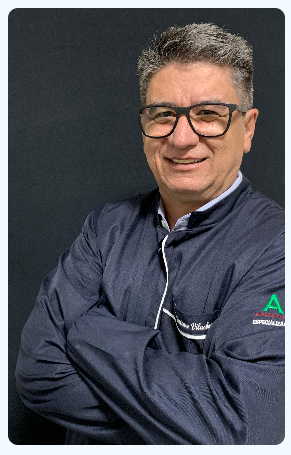 Dr. Weber Adriano Nogueira, dentista da Odontossel
